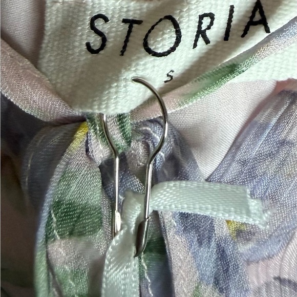 Storia Floral Lavender Tiered Maxi Dress, NWT, Size Small - Picture 9 of 9